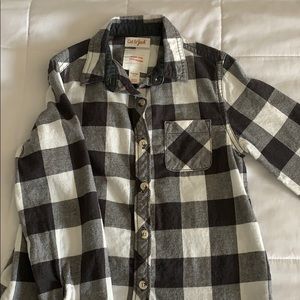 Boys size 6/6x Black/White Flannel